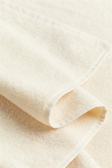 Badehåndklæde med bogstav