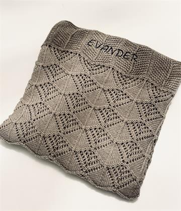 Bibs babytæppe med navn navneparadis 