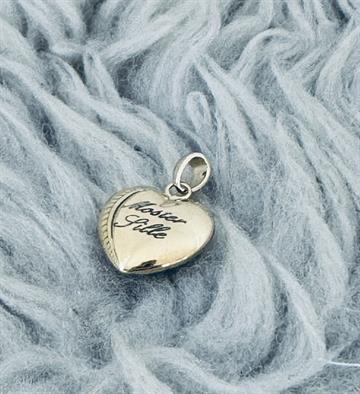 Hjerte vedhæng med navn navney