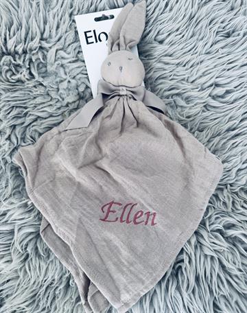 Nusseklud med navn elodie details navneparadis