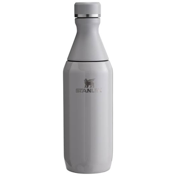 Stanley The All Day Slim Bottle med navn 0,6 l ASH navneparadis